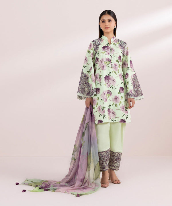 3 Piece - Embroidered Lawn Suit